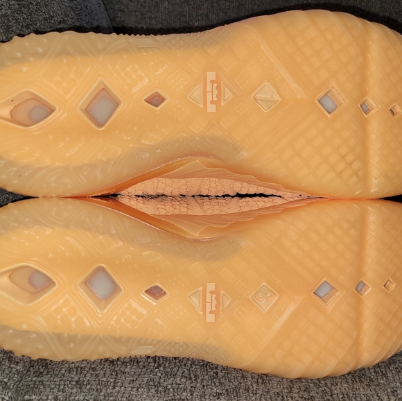 lebron 17 melon tint